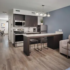  Hotel Stayapt Pensacola-uwf/florida Hospital Area