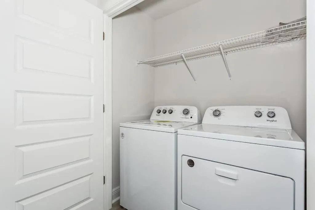 Apartment New Home Near Uwf & Pns Beach! Pensacola