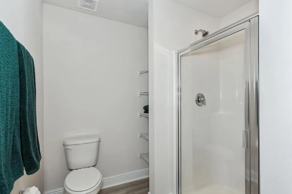 New Home Near Uwf & Pns Beach! Pensacola